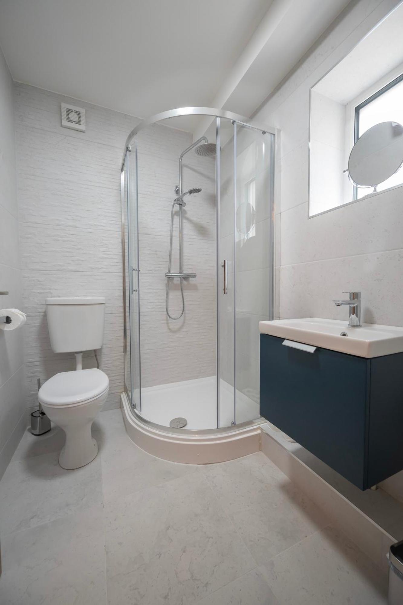 Selskar Court Accommodation Уексфорд Екстериор снимка