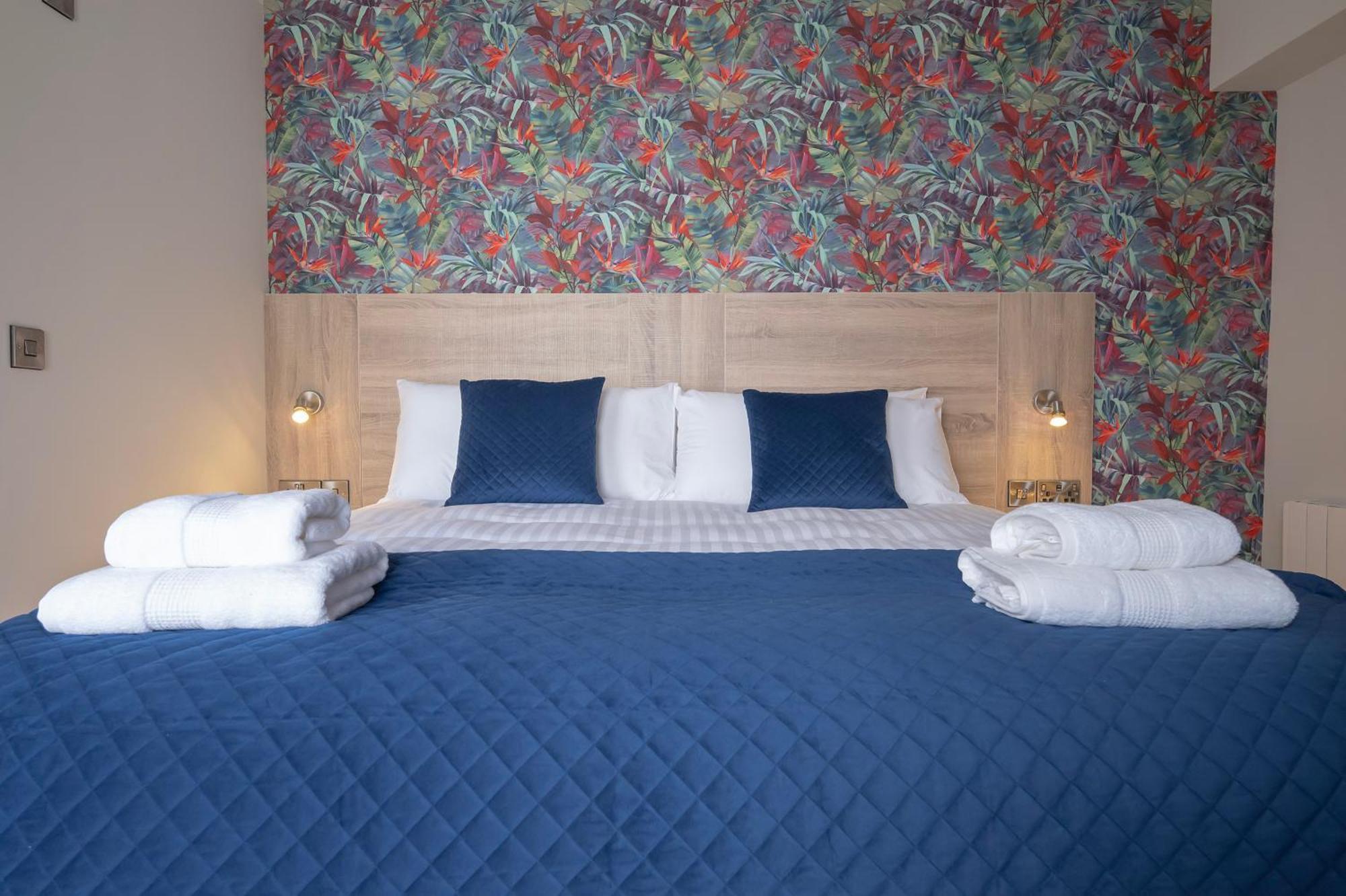 Selskar Court Accommodation Уексфорд Екстериор снимка
