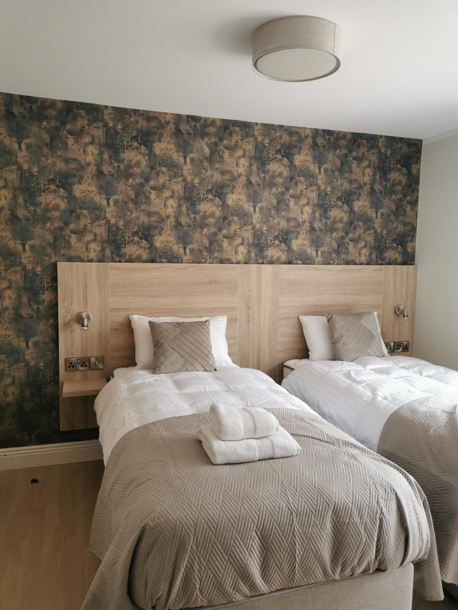 Selskar Court Accommodation Уексфорд Екстериор снимка