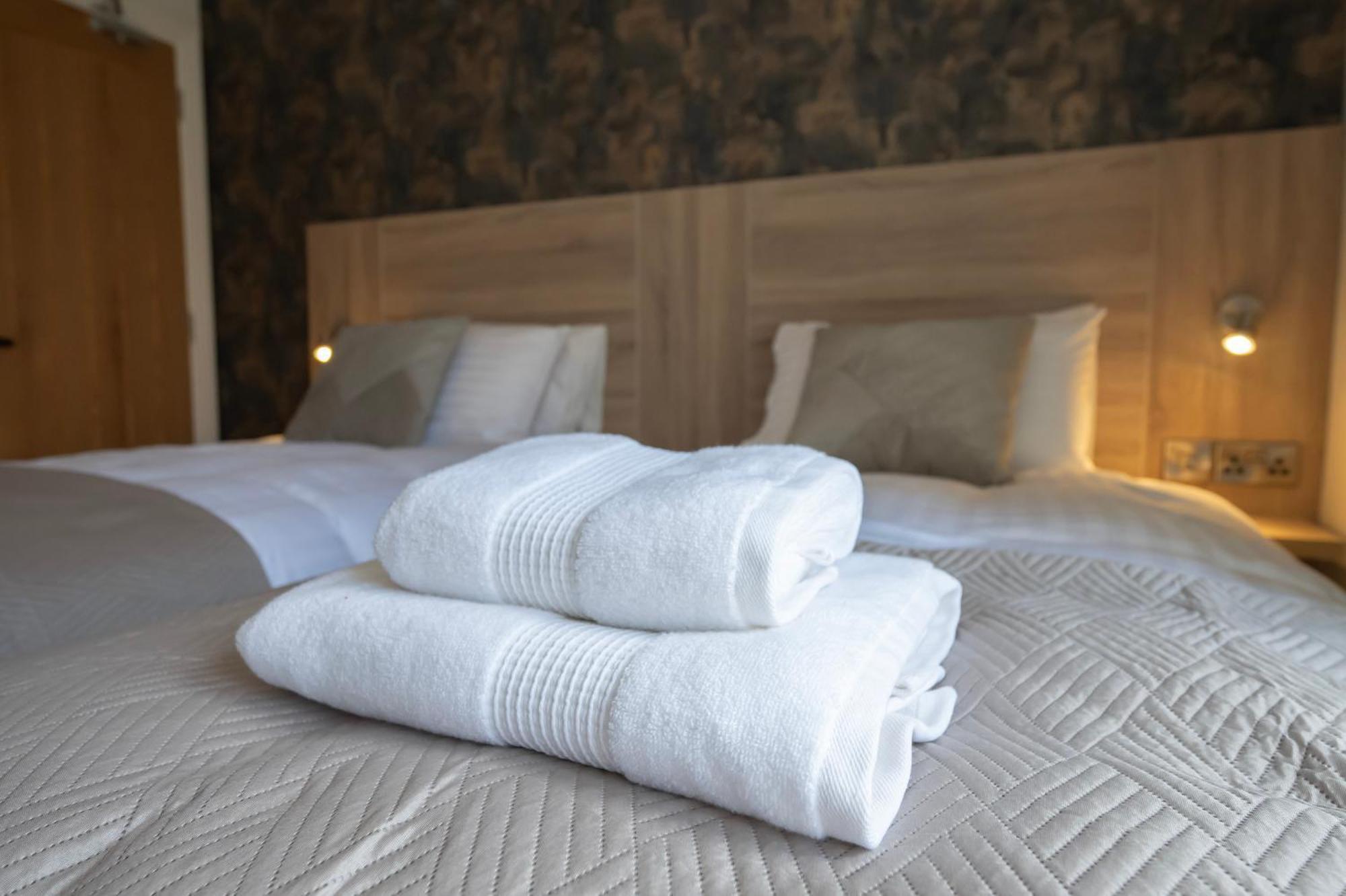 Selskar Court Accommodation Уексфорд Екстериор снимка