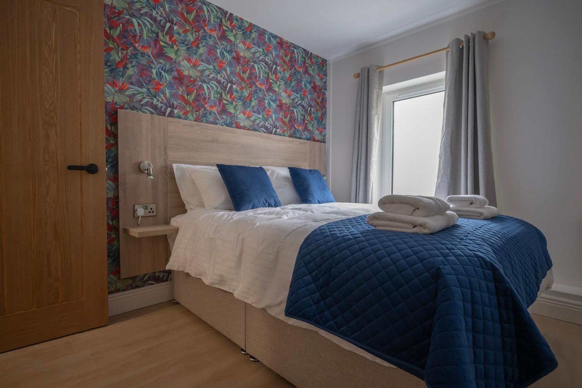 Selskar Court Accommodation Уексфорд Екстериор снимка
